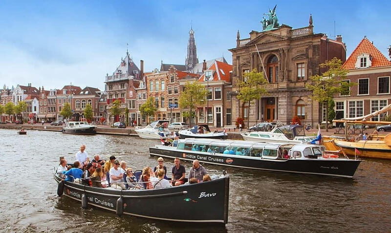 Haarlem: Local Cheese and Wine Cruise - Views and Landmarks