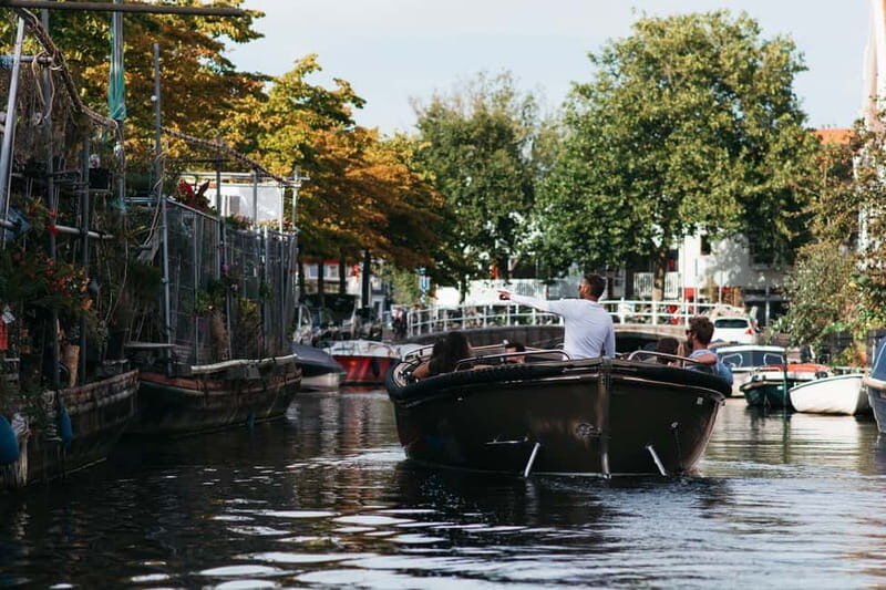 Haarlem: Open Boat Canal Tour in the Historical City Center - FAQs