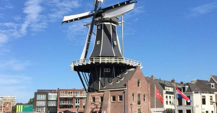 haarlem-windmill-de-adriaan-guided-tour