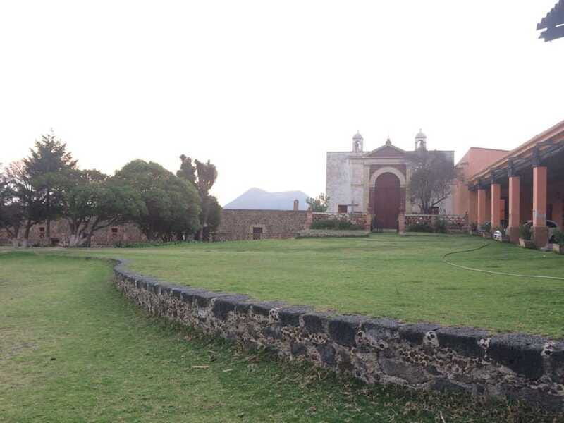 hacienda-tochatlaco-historical-visit-inside-the-main-house