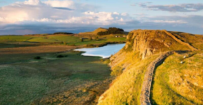 hadrians-wall-roman-britain-1-day-tour-from-edinburgh