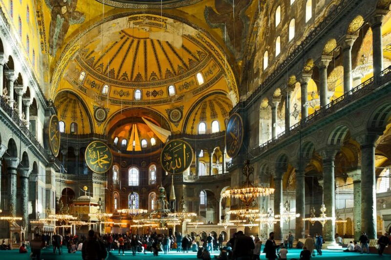 hagia-sophia-basilica-cistern-guided-tour-incl-tickets