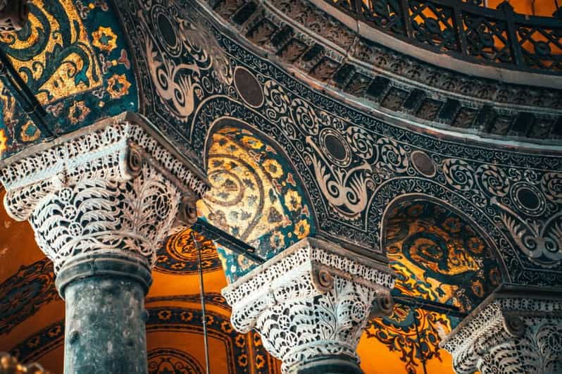 hagia-sophia-mosque-with-history-experience-museum-entry