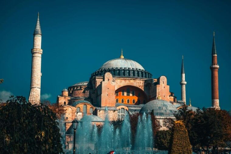 hagia-sophia-mosque-with-history-experience-museum-entry