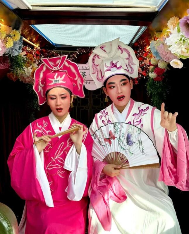 Haikou: 3H Dad Tea Themed Bus & Qilou Old Street Guided Walk - Key Points