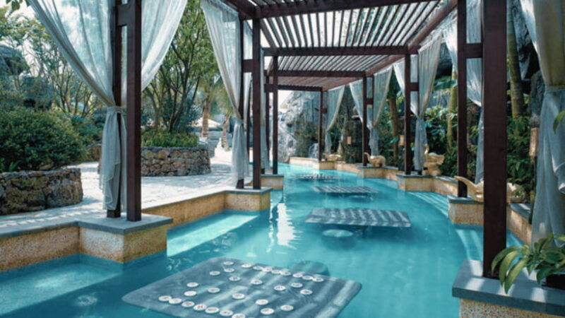 haikou-guanlan-lake-hot-spring-valley-water-park