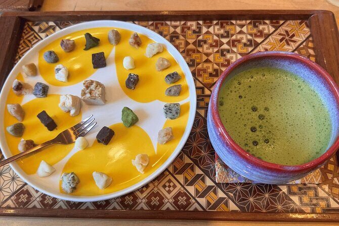 Hakone Valley Hike, Forest Bathing and Wagashi shop (Half-day) - Key Points