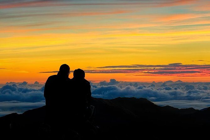 Haleakala Sunrise Tour with Breakfast and West Side Pickup - A Complete Guide to the Haleakala Sunrise Tour with Breakfast and West Side Pickup