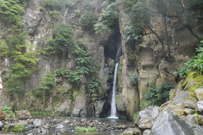 half-day-4x4-private-tour-from-ponta-delgada-azores