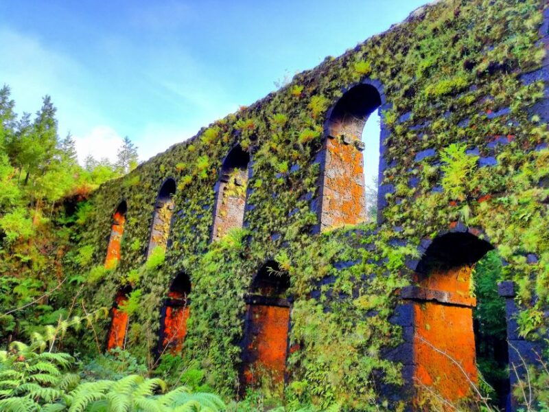 half-day-4x4-tour-sete-cidades-off-the-beaten-track