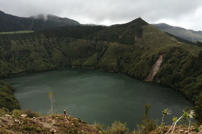 half-day-4x4-tour-to-lagoa-das-sete-cidades
