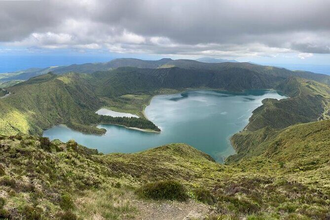 Half-Day 4x4 Tour to Lagoa do Fogo - FAQs