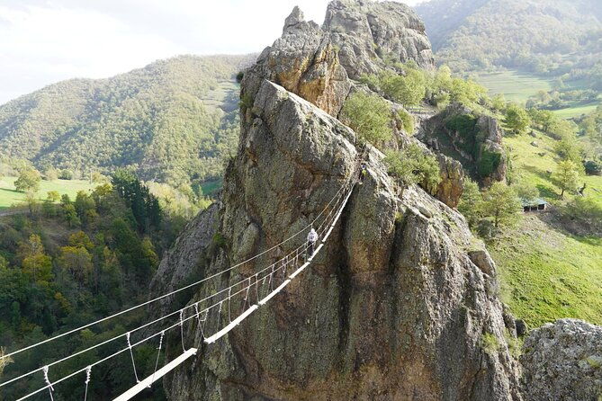 half-day-activity-climbing-in-via-ferrata-socastillo