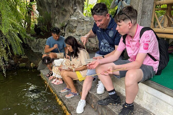 Half Day Bangkok Cycling Tour with Canal Boat and Thai Lunch - FAQs