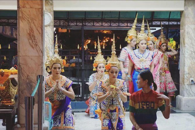 Half-Day Bangkok Shrines Walk & Food Tour - Who Will Love This Tour?