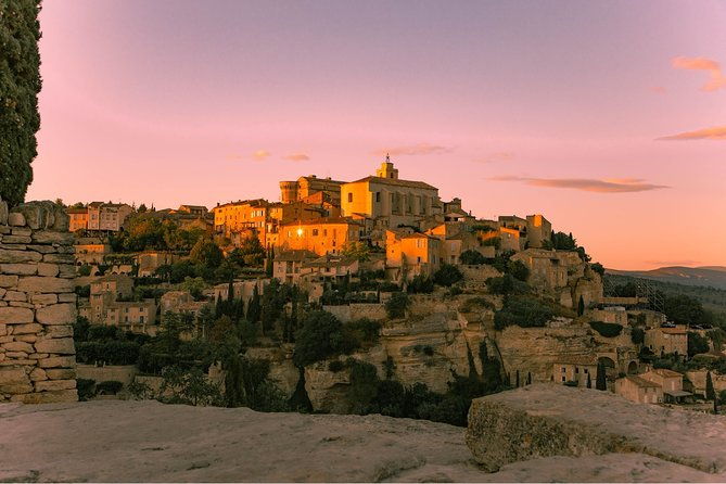 half-day-baux-de-provence-and-luberon-tour-from-avignon