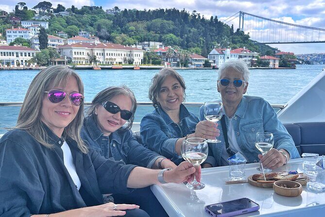 Half Day Bosphorus Cruise with Stopover on Asian Side - A Closer Look at the Experience