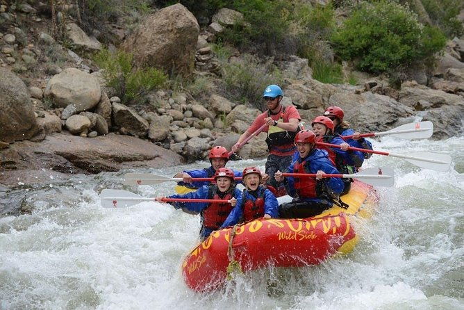 half-day-browns-canyon-rafting-adventure