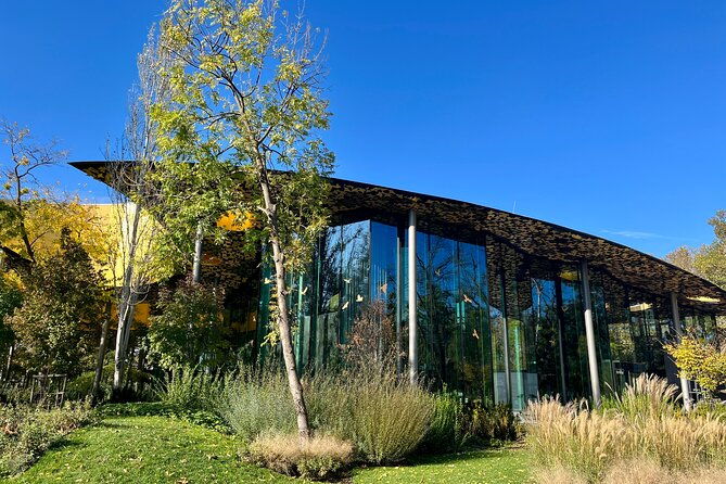 half-day-budapest-city-tour-by-car-minivan-2