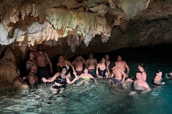 half-day-buggy-tour-to-water-cave-and-macao-beach-2