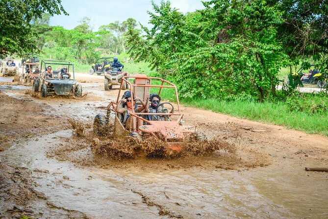 half-day-buggy-tour-to-water-cave-and-macao-beach