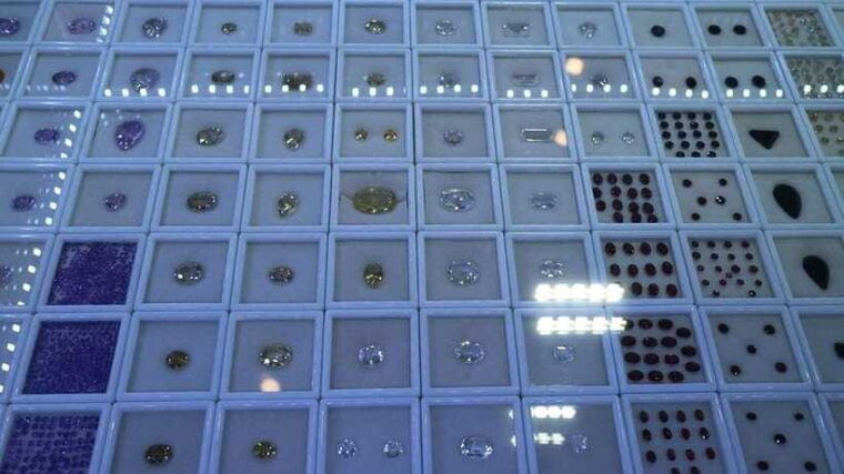 half-day-cambodian-gemology-workshop-from-siem-reap