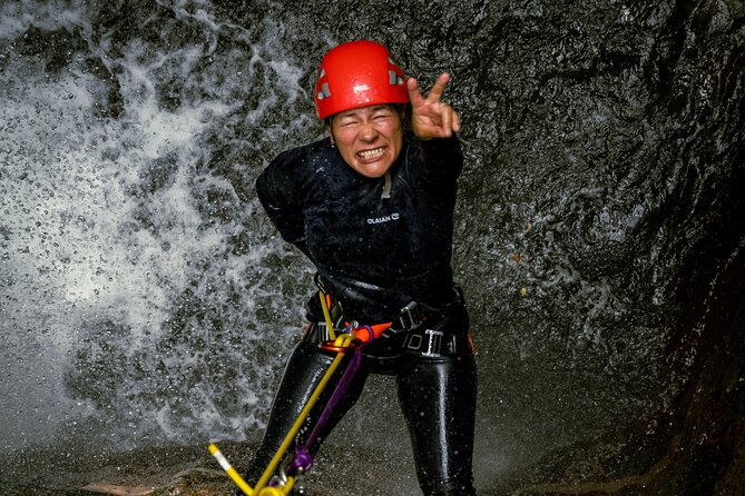 half-day-canyoning-activity-in-pucon