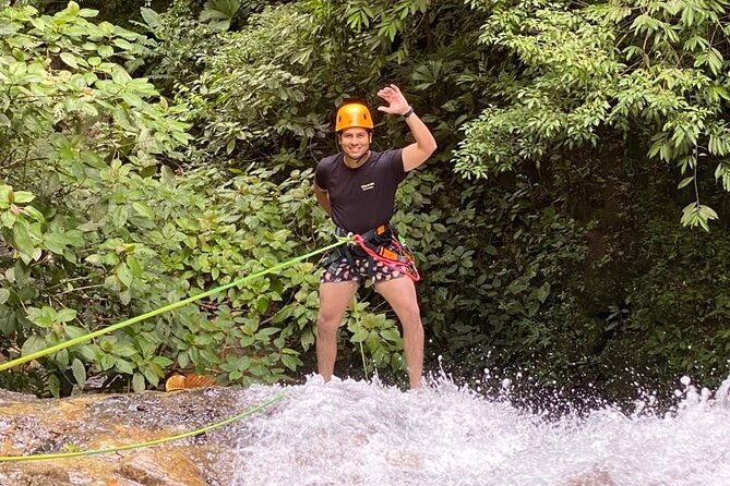 half-day-canyoning-in-balsar-abajo