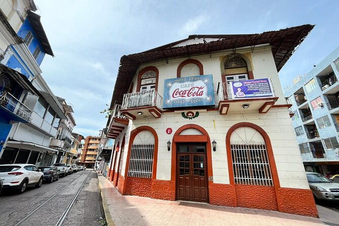 half-day-casco-viejo-the-real-city-guided-with-a-local-touch-tour