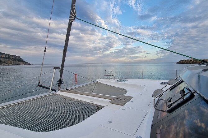 half-day-catamaran-tour-in-algarve-lagos
