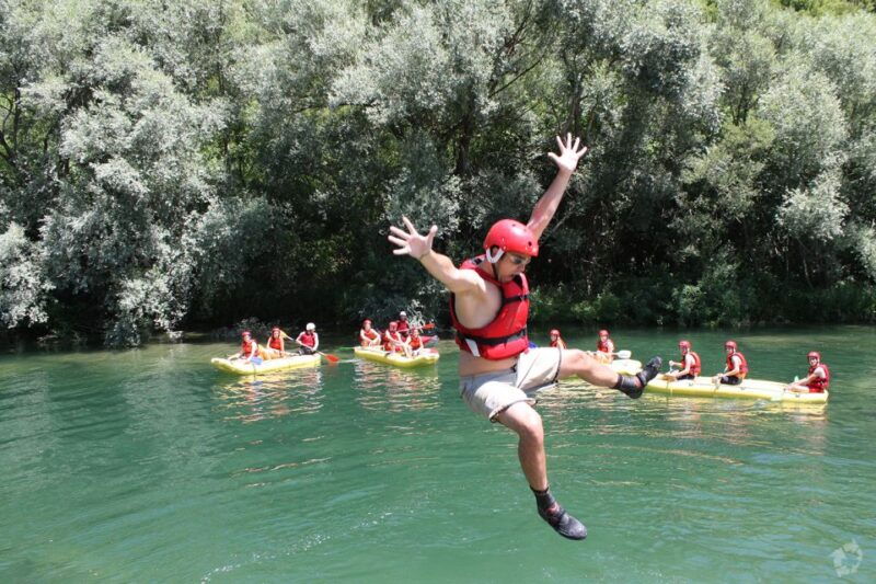 half-day-cetina-river-rafting