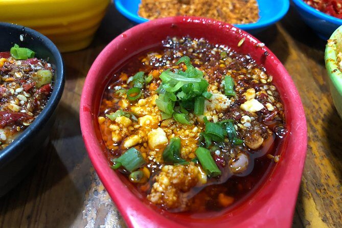Half-Day Chengdu Food and Culture Tour - Who Is This Tour Best Suited For?
