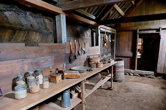 half-day-combo-tour-to-godafoss-laufas-and-the-christmas-house