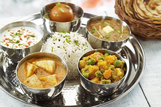 Half-Day Cooking Lesson and Dinner With Local Family in New Delhi - What Reviewers Have Said