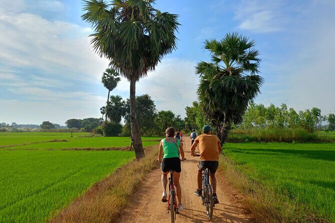 Half Day Countryside Cycling in Sukhothai - Who Should Consider This Tour?