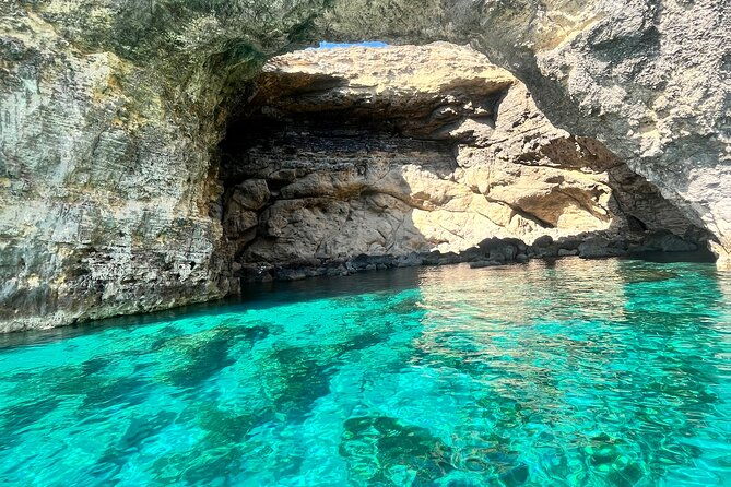 half-day-cruise-comino-gozo-blue-crystal-lagoon-and-caves