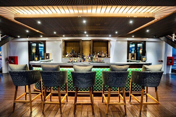 Half-Day Cruise Day Tour in Halong Bay with Lunch - Practical Considerations