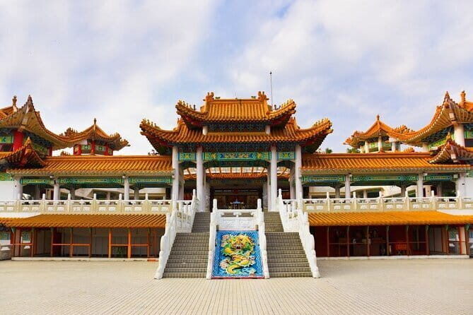 Half Day Cultural Group Tour Experience in Kuala Lumpur - Exploring Kuala Lumpur’s Religious Heritage in Style