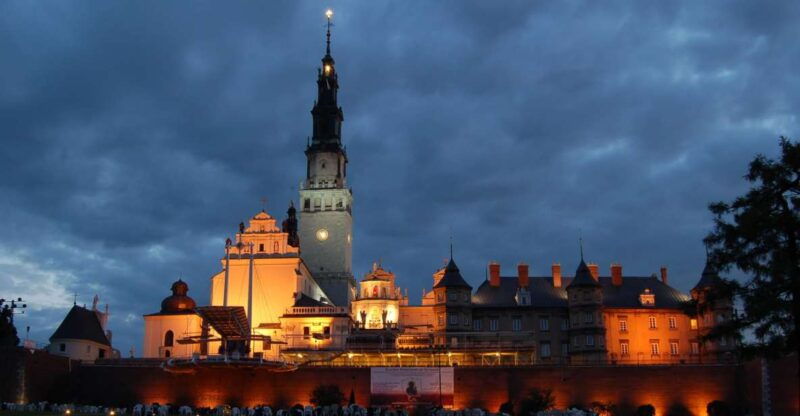 half-day-czestochowa-black-madonna-tour-from-krakow
