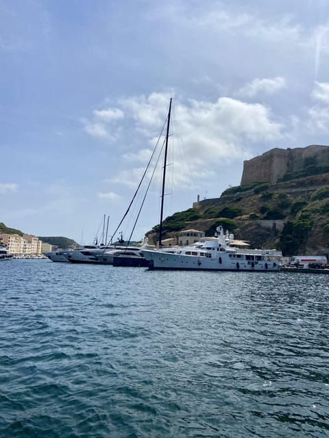 half-day-discover-the-lavezzi-islands-and-the-cliffs-of-bonifacio