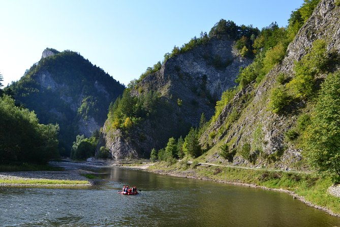 half-day-dunajec-river-rafting-tour-from-krakow