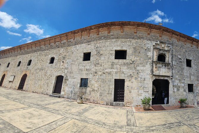 half-day-excursion-colonial-zone-faro-to-colon-3-eyes-park