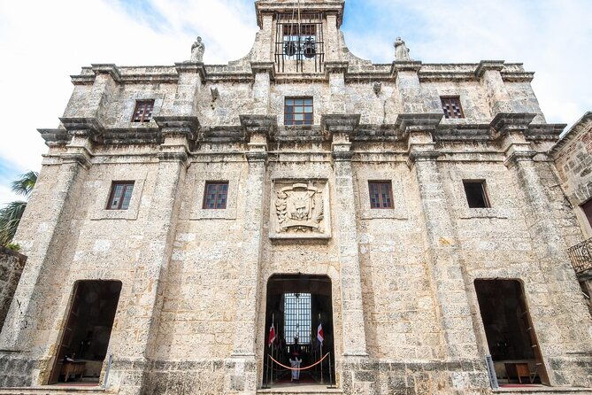 half-day-excursion-colonial-zone-faro-to-colon-3-eyes-park
