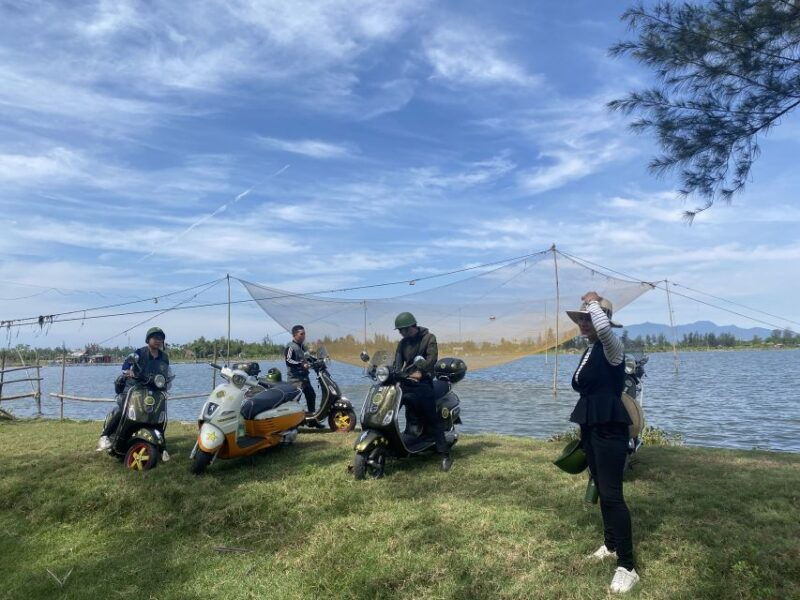 half-day-exploring-hoi-an-countryside-in-a-vespa