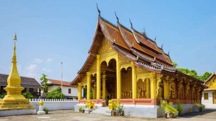 half-day-exploring-the-charms-of-vientiane-and-hotel-pickup