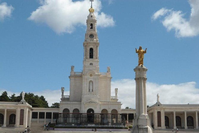 half-day-fatima-shrine-private-tour-from-lisbon