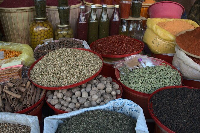 half-day-food-tour-of-tbilisi-dezerters-bazaar