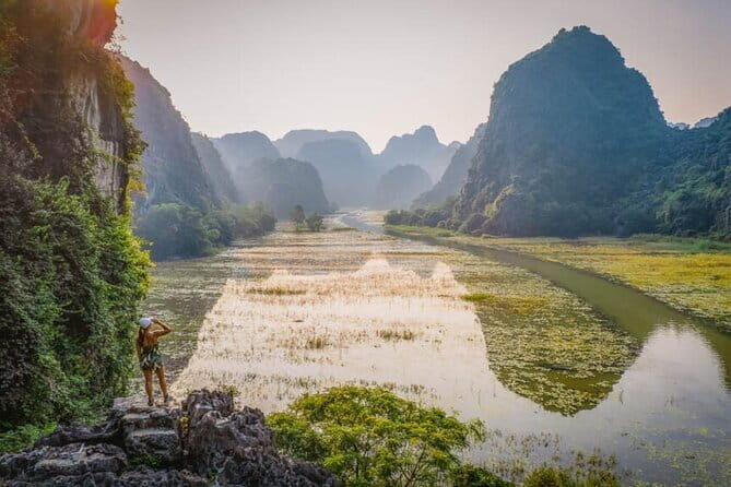 Half Day Guided Bike and Boat Tour in Hoa Lu, Ninh Binh - Key Points