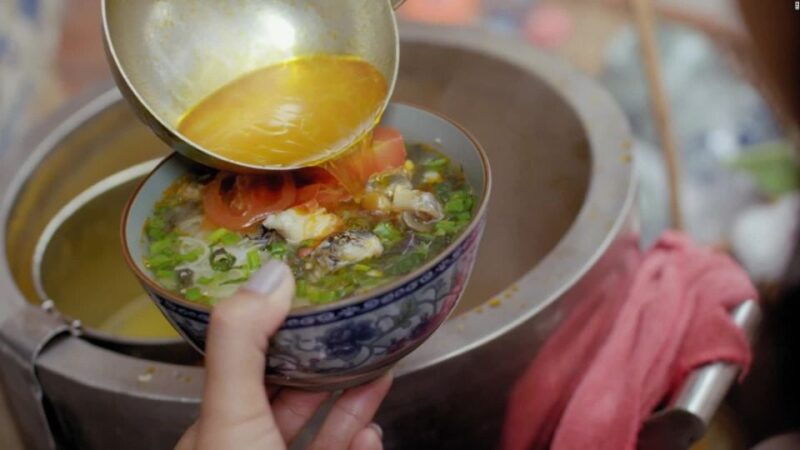 half-day-hanoi-foodie-tour-by-motorbike