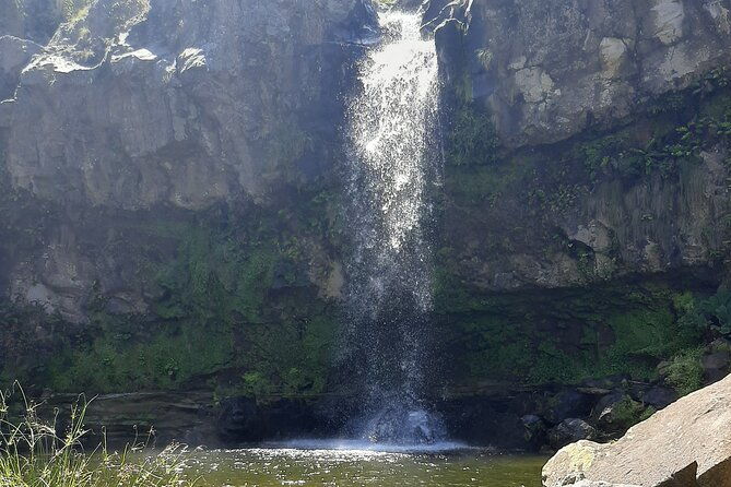 half-day-hike-waterfalls-moinho-do-felix-with-tea-plantation